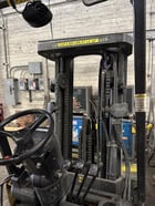 Caterpillar, electric forklift - Image 2
