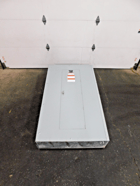 1200 Amp. General Electric CCB/-2, Panelboard, 208/120 V, 3 phase, 4 W, 14 breakers - Image 2