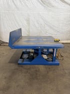 4000 lb. Hydraulic Tilt Table - Image 2