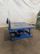 4000 lb. Hydraulic Tilt Table - Image 3