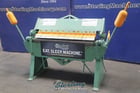 12 gauge x 4' Chicago #BPO-412-6, heavy duty finger brake, 2 counter weights - Image 1