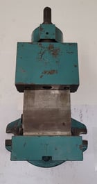 Vise w/ Swivel Base - 6" Wide - Image 9