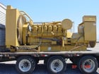 1000 KW Caterpillar #3512, generator set, 480 Volts, 742 hours, 1995 - Image 3