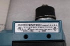 NEW OPEN BOX Honeywell BZE6-2RN Micro Limit Switch BZE62RN STK K2104CC - Image 2