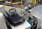 Tennant #7200, Industrial Rider/Scrubber, Battery Operated, 36" Cleaning Path, 2" Scrub Head Offset, 2500 - Image 5
