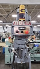 Acer #3CVS, vertical mill, 9" x42" tbl., 3 HP, 4500 RPM, R-8, X-Axis power feed, Newall digital read out - Image 7