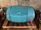 125 HP 1490 RPM General Electric Motors, AC Motor, Frame 445TS, 575 Volts, 117 amps, 2015 - Image 2