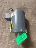 3 HP 1800 RPM Baldor, Frame 182t, OPSB, 230/460 Volts, 8.4/4.2a, vpwm inverter ready - Image 4