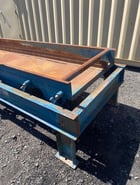 38" wide x 120" long Renold Ajax, Deck-Style Vibrating Conveyor, 1 HP @ 1750 RPM Baldor SuperE motor, 230/460 - Image 4