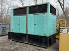 1000 KW Cummins #DQFAD, diesel generator set, 277/480 Volts, 3-phase, 850 hours, 1800 RPM, QST30-G5 engine - Image 1