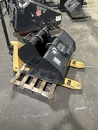 Bobcat #E42, like new - Image 4