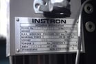 Instron #8872, 10kN fatique testing system, 2 columns, 18" btwn columns, hydraulic lits & controls - Image 3