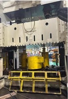 800 Ton, Clearing #S2-800-132x60, straight side double crank press, 18" stroke, 34" Shut Height, 12" adj., 12 - Image 2