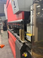 90 Ton, Amada #HFE-M2-8025, CNC hydraulic press brake, 8.4'OA, 82.7" between housing, 7.87" stroke, 16.5" - Image 2