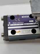 Bosch #0811404606, Servo Solenoid Valve, 24VDC, Pressure Ports 315 Bar - Image 2