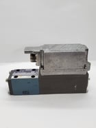 Bosch #0811404606, Servo Solenoid Valve, 24VDC, Pressure Ports 315 Bar - Image 3