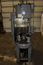 10 Ton, Denson, hydraulic press, 12" stroke, 30" daylight, 10" throat, 3.625" cylinder bore, 2.5" ram - Image 3