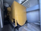 2000 KW Caterpillar #XQ2000, Diesel Generator Set, EMCP 4.4 control panel, 1200-gallon fuel tank, 1800 RPM - Image 3