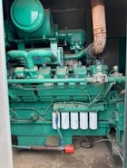 750 KW Cummins #750GFLB, Natural gas gen, 1220 HP, GTA50-G2 engine, sound attenuated enclosure, 523 hours - Image 7