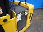 3000 lb. Yale #MRW030LEN24TE078, Electric Straddle Lift, 4" x 42" Forks, 130" Load height, 24" Load Center - Image 4