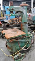 International #LVJS, Molding Squeezer, 14" Cylinder, 16,000+ LB Force, 24" x 24" Table, 12" Draw - Image 2
