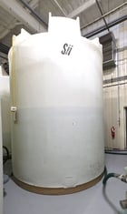 6500 gallon Snyder Industries, 121" diameter x 154" H poly tank, flat bottom and dome top - Image 2