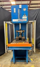 18.9 Ton, Neff #DF15, C-frame hydraulic press, 10" stroke, 24' DL, 24" x 21" bed, 2006 (2 available) - Image 3