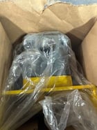 Allen-Bradley Palm Operated Push Button 800P-S1CG2B 600V Max - Image 2