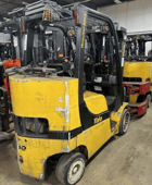 8,000 lb. Yale #GLC080VX, Forklift, 51" Bolzoni paper roll clamp, 85" lowered mast, 174" raised mast, 3-stage - Image 2