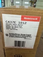 Honeywell Gas/Air Pressure Switch C437E1012 120/240 Vac - Image 1