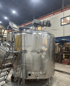 1500 gallon Mojonnier, Stainless Steel Half-Pipe Jacketed Mixing Kettle, 7.5 HP, sweep agitator, top manway - Image 1