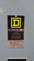 800 Amp. Square D, enclosed circuit breaker, disconnect box - Image 6