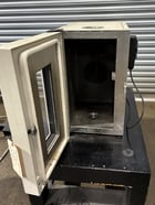 9.4" width x 9" D x 26" H Instron #3119-405, temperature test chamber for elevated & cooled testing, 480°F - Image 4