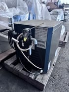25 cfm, 140&deg;F, 203 psig, Zeks #25NCEA1D0, refrigerated air dryer, 115 V. - Image 2