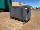 48 KW Generac #HG04854KNAX, natural gas generator, enclosed, 277/480 Volts, 60 hours, 2016 - Image 2