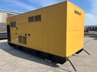 600 KW Caterpillar, Diesel Generator Set, 480 Volts, 1800 RPM, circuit breaker, 1PH/3PH, 256 hours, 2001 - Image 3