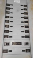 800 Amp. Siemens, distribution panelboard, 480 Volts 3 phase, 200A & 100A breakers - Image 8