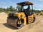 Caterpillar CB1002, 900 hours, S/N: L9R00271, 2021 - Image 3