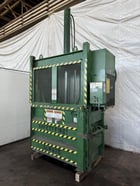 Vertical hydraulic downstroke baler - Image 3