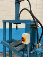 10 Ton, Hydraulic H-frame shop press, 35-1/2" x 14" bed, 14" stroke, 28" btwn uprights, 4" bed adjustment - Image 2