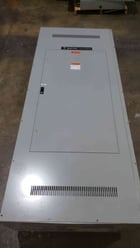 600 Amp, General Electric Spectra APN, Panelboard, 208Y/120 Volts, 3 Phase, w/ 20A & 100A Breakers - Image 2