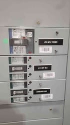 600 Amp, General Electric Spectra Series, Panelboard, 480 Volts, 6 Breakers, UPS/AC Condenser Feed - Image 4