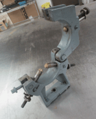 14" -15" Lathe steady rest, 4-3/8" opening & brass adjustable tips (YMC) - Image 3