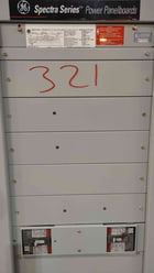 400 Amp. General Electric Spectra Series, Panelboard, 480 Volts, 3PH, 3W, Bottom Feed, (2) 250A 3-Pole - Image 2