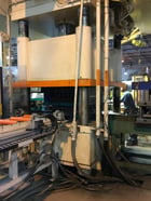 400 Ton, PH #HD2-4P-300-40, 12" stroke, 33" DLO, 81" x60" bed, Vickers pumps, 2000, #9998 - Image 2