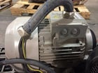10 HP 2930 RPM Siemens, variable speed drive, TEFC, 16 amp, 400 Volts - Image 6