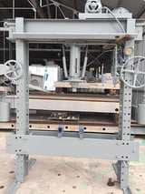 Image for 80 Ton, REC #3981, H-frame Hydraulic Press, 5' between frames, 12" stroke, 41" daylight