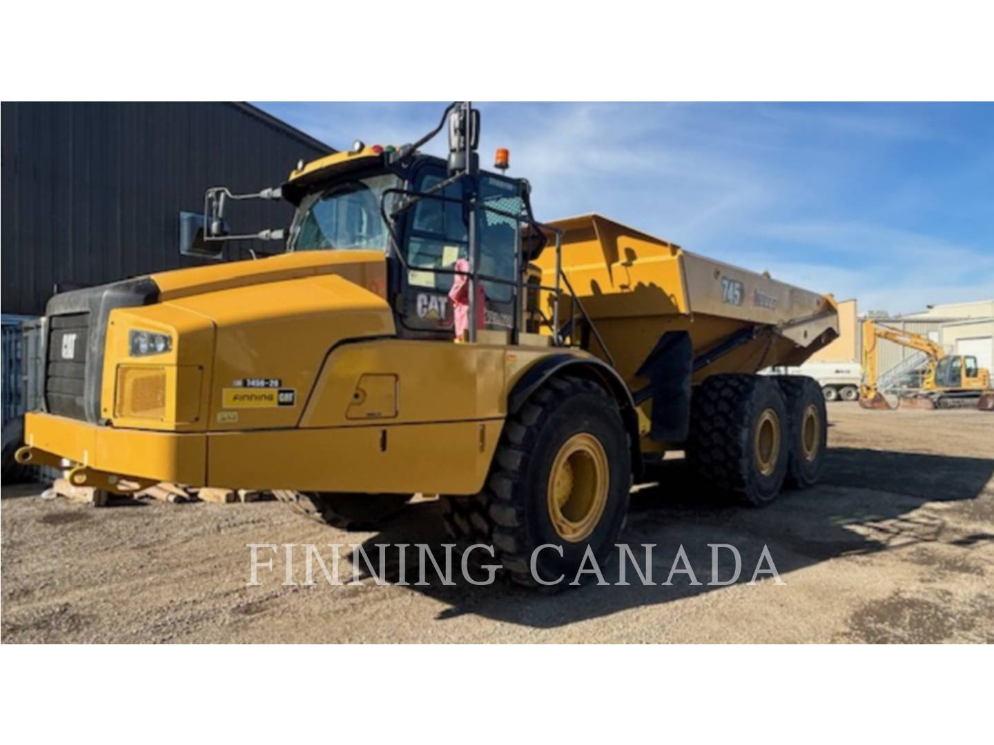 Caterpillar 745, Articulated Truck, 707 hours, S/N: 3T608198, 2026
