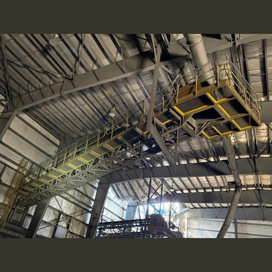 30" wide x 118' long, Channel Conveyor, 29.5" tail pulley take-up, 35° idlers, 118" tail-end skirting
