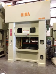 330 Ton, Aida, hi-speed, 7" stroke, 21" Shut Height, 72" x39"bed, 40-100 SPM,recond'g now, 1997